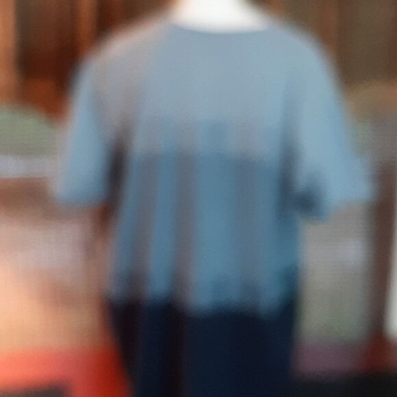 Disney Parks Womans  Blue Tye Dye Mickey‎ TShirt 2XL - Picture 4 of 8